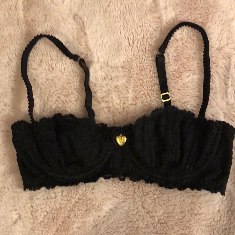 H&M lace bra with locket